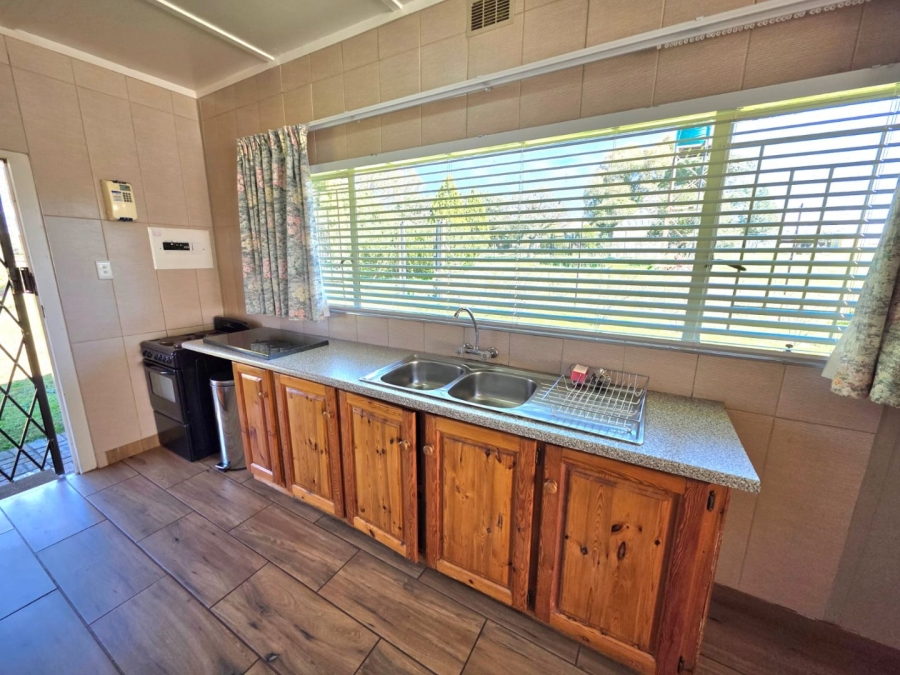 To Let 2 Bedroom Property for Rent in Bethlehem Rural Free State